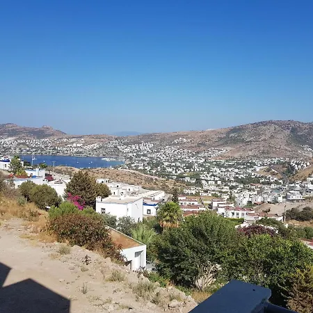 Guendogan Deniz Manzarali Villa