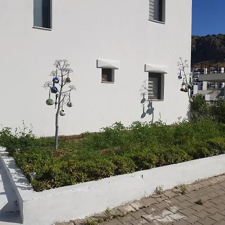Guendogan Deniz Manzarali Villa